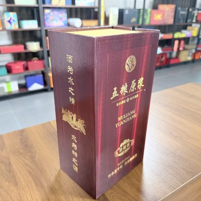 Luxury Burgundy Wuliangye Liquor Gift Box With Golden Embossing