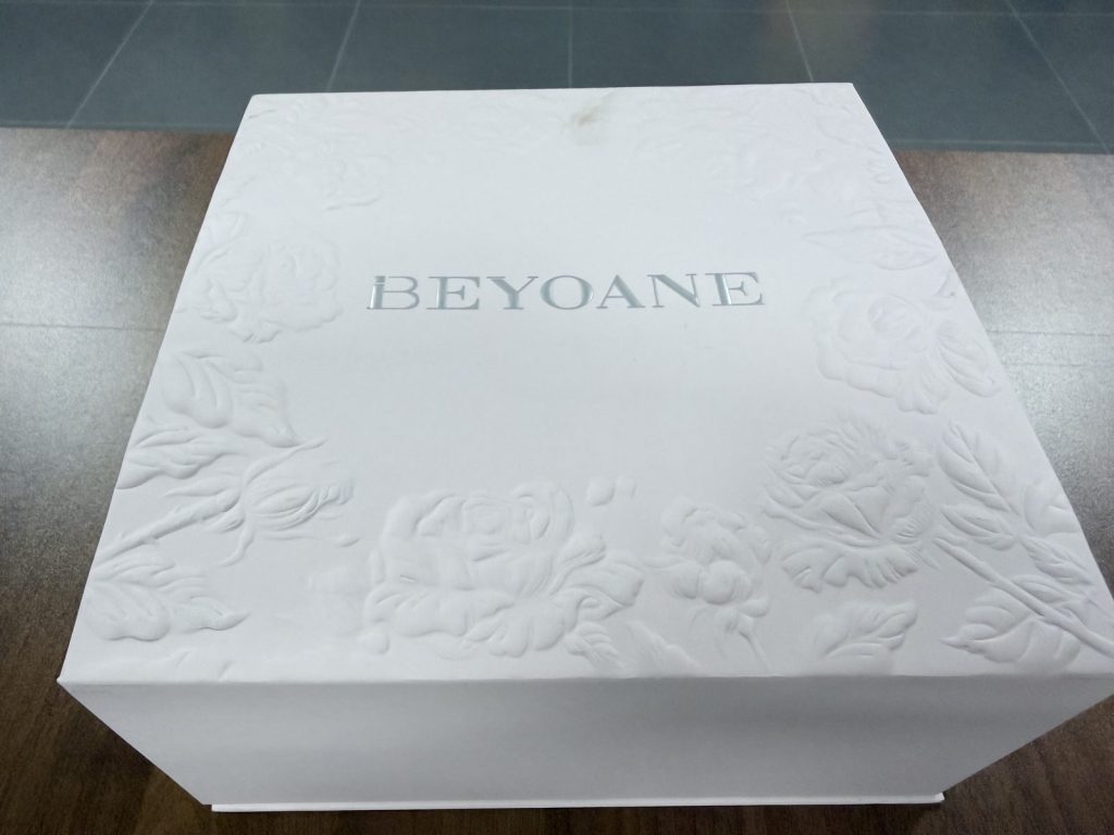 Elegant White Magnetic Gift Box With Embossed Floral BEYOANE Branding - view
