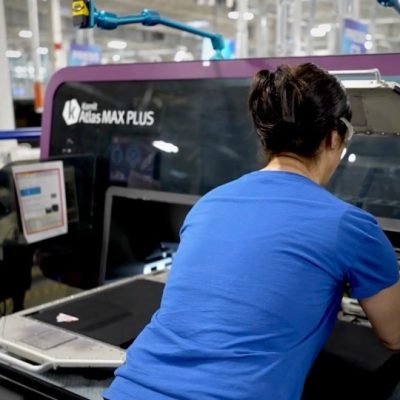 VistaPrint Scales Apparel Output with Kornit Apollo Adoption